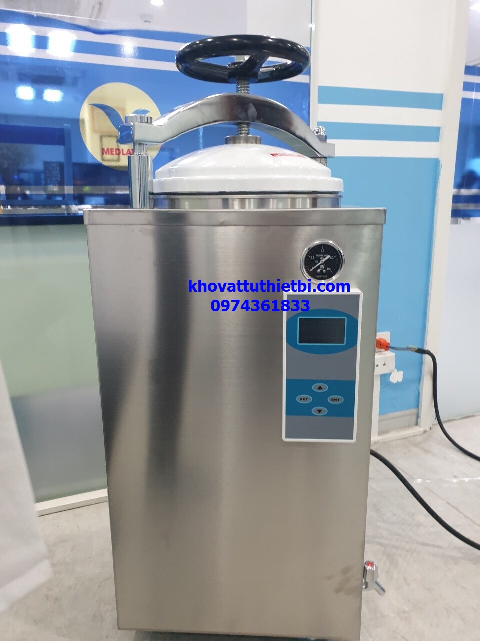 Nồi hấp tiệt trùng LS-35HD (35 lít)